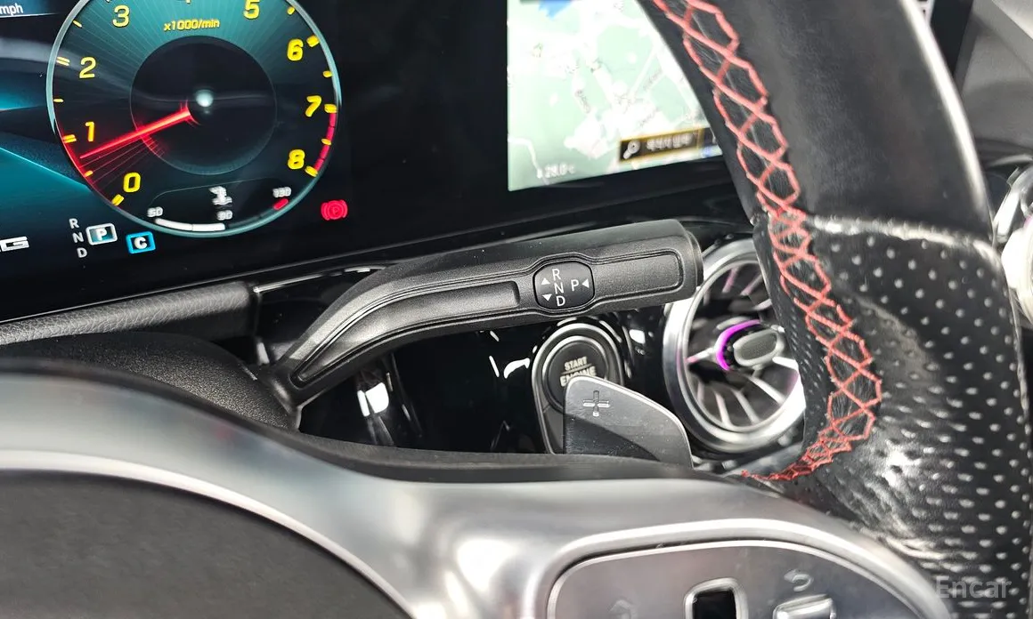 Фото 9 - Mercedes-Benz GLA-Class