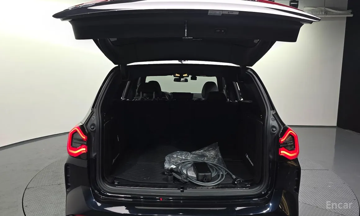 Фото 20 - BMW iX3