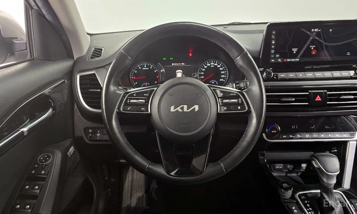 Фото 13 - Kia Seltos