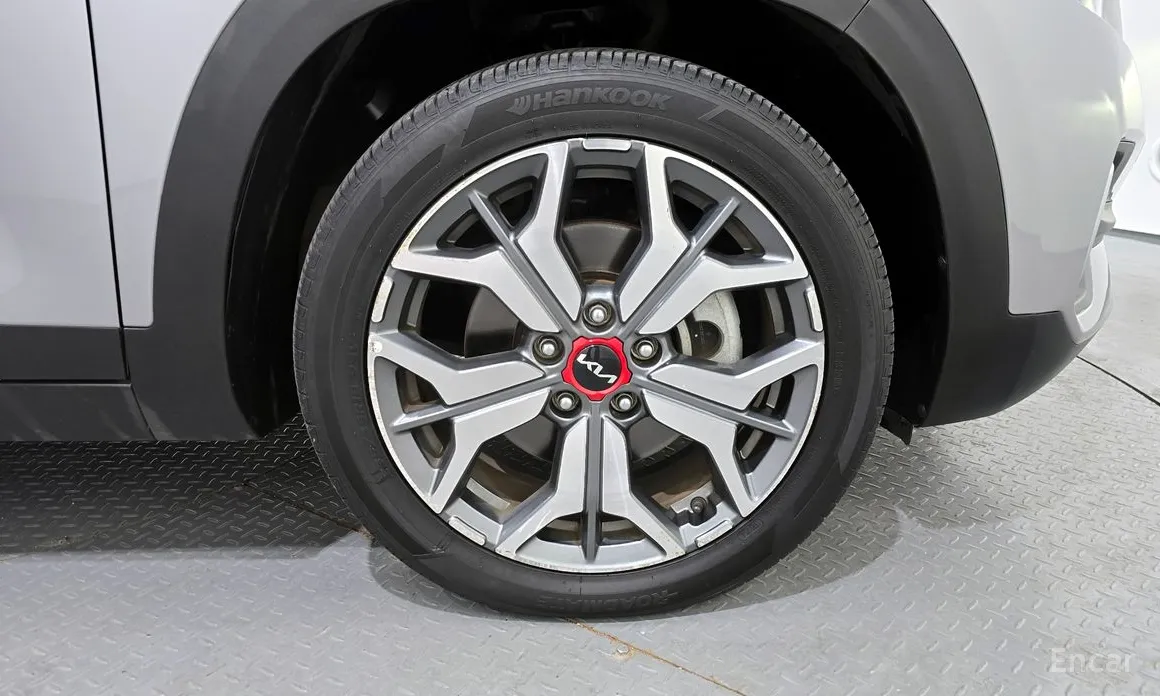 Фото 5 - Kia Seltos