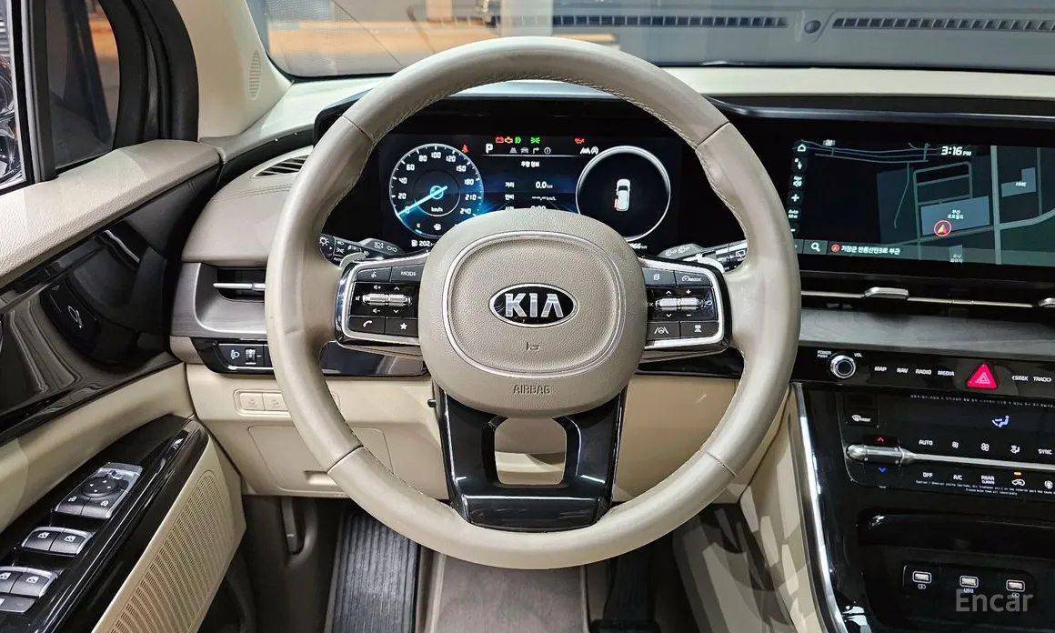 Фото 13 - Kia Carnival