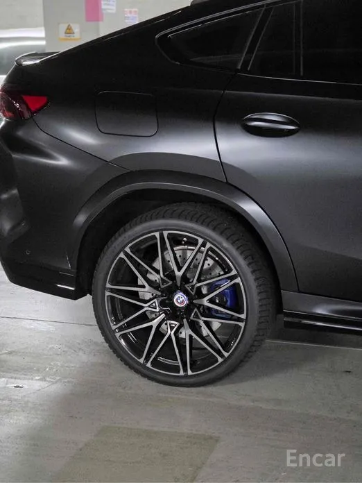 Фото 2 - BMW X6 M