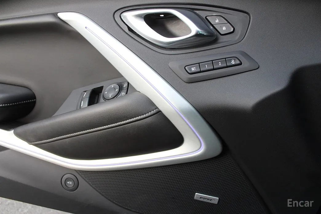 Фото 15 - Chevrolet Camaro