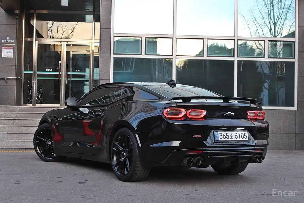 Фото 6 - Chevrolet Camaro