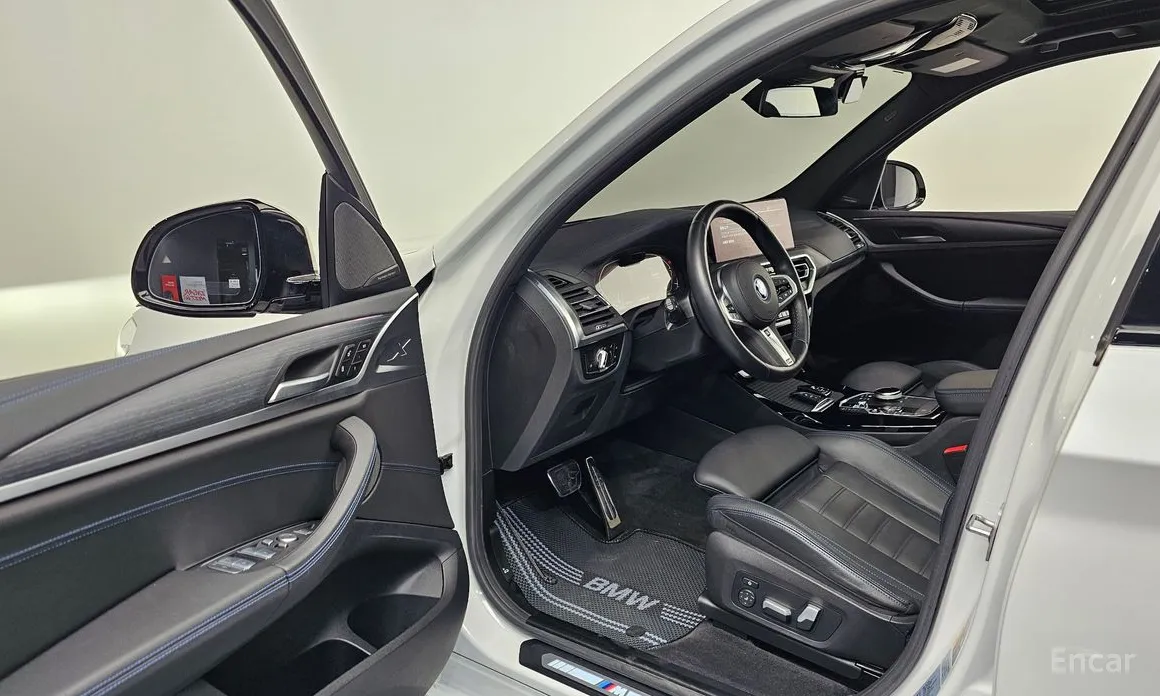 Фото 10 - BMW iX3