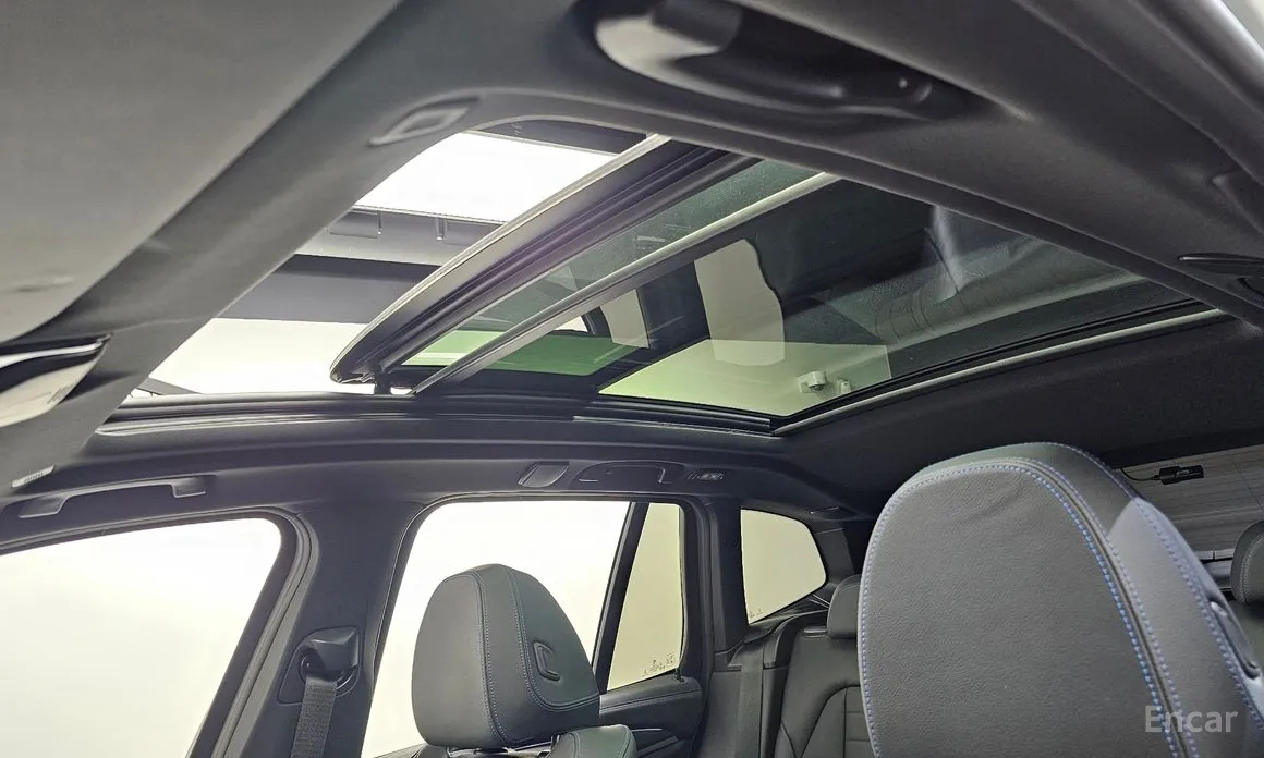 Фото 19 - BMW iX3