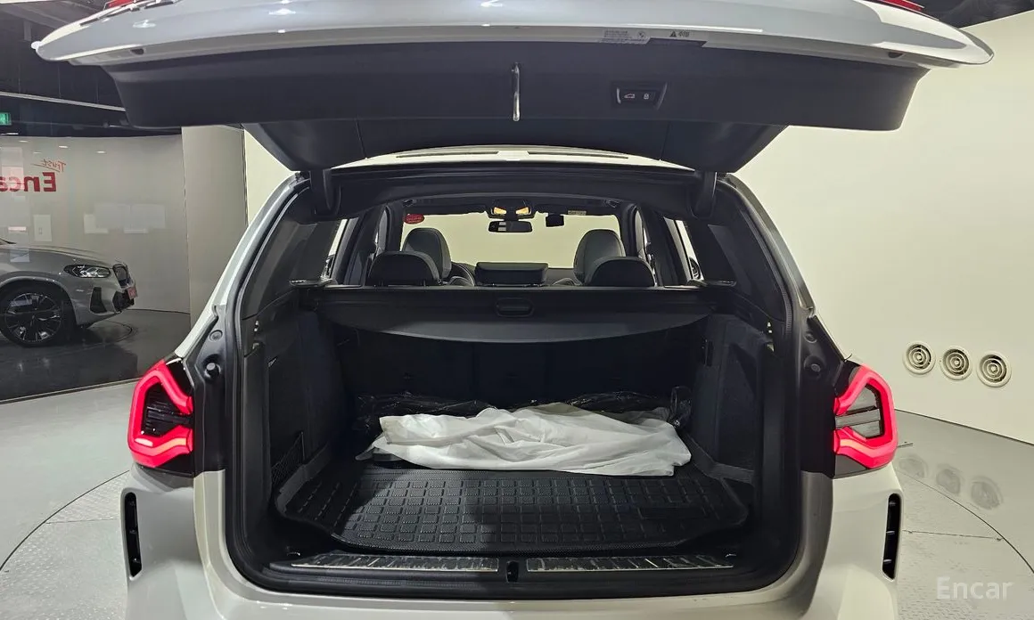 Фото 20 - BMW iX3