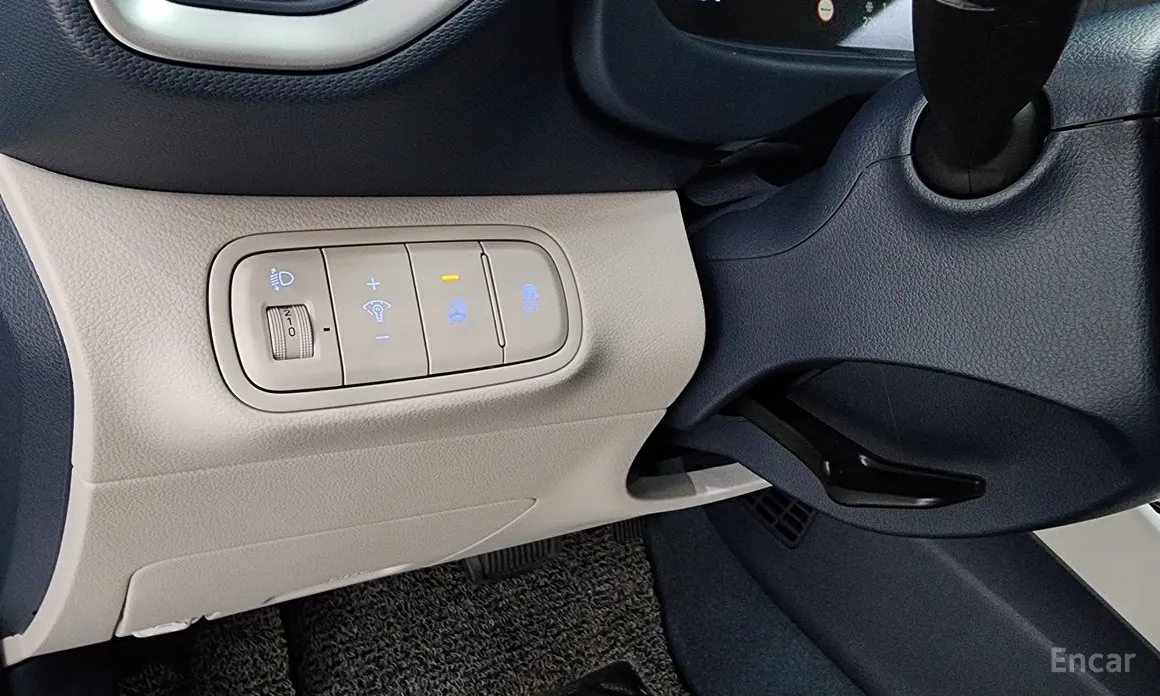 Фото 14 - Hyundai Venue