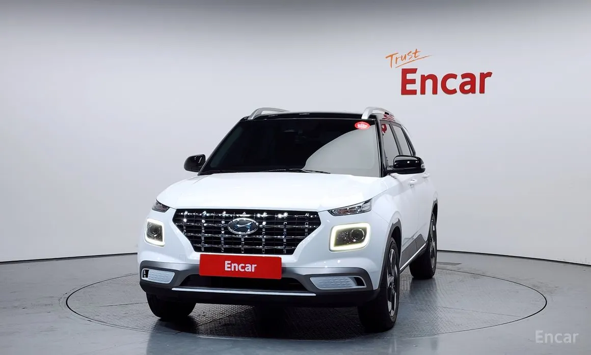 Фото 3 - Hyundai Venue