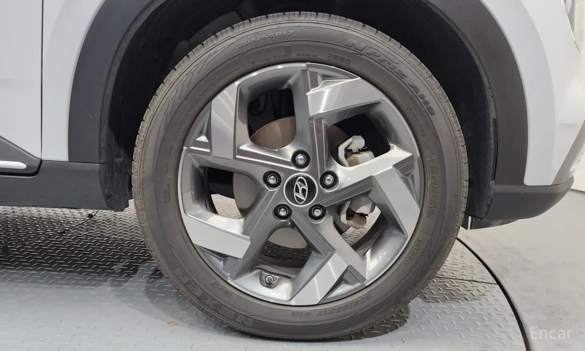 Фото 5 - Hyundai Venue