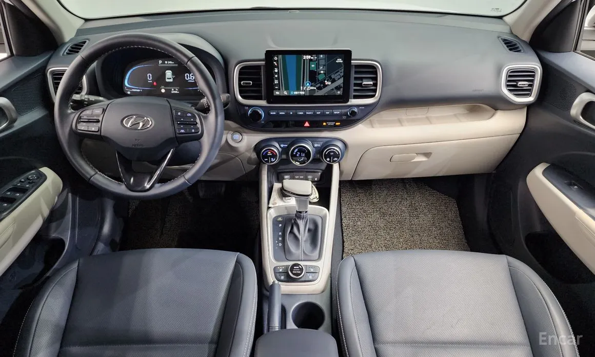 Фото 7 - Hyundai Venue