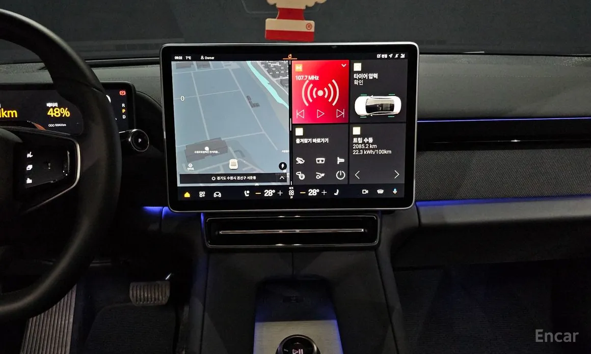 Фото 14 - Polestar 4