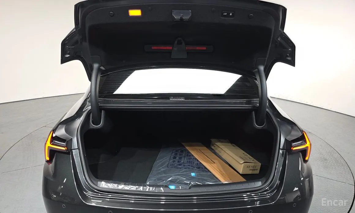 Фото 20 - Kia K8