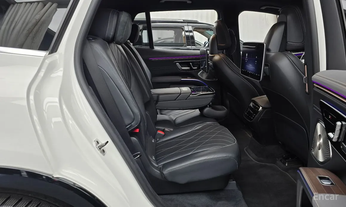 Фото 12 - Mercedes-Benz EQS