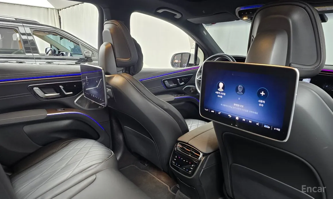 Фото 19 - Mercedes-Benz EQS