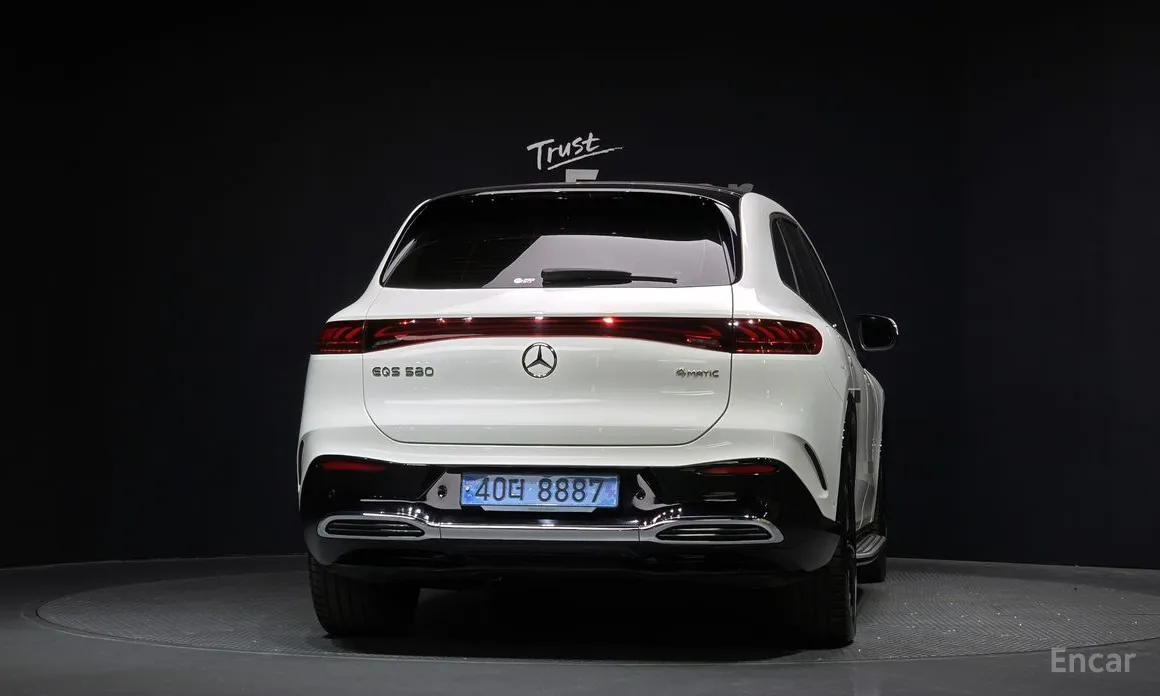 Фото 4 - Mercedes-Benz EQS