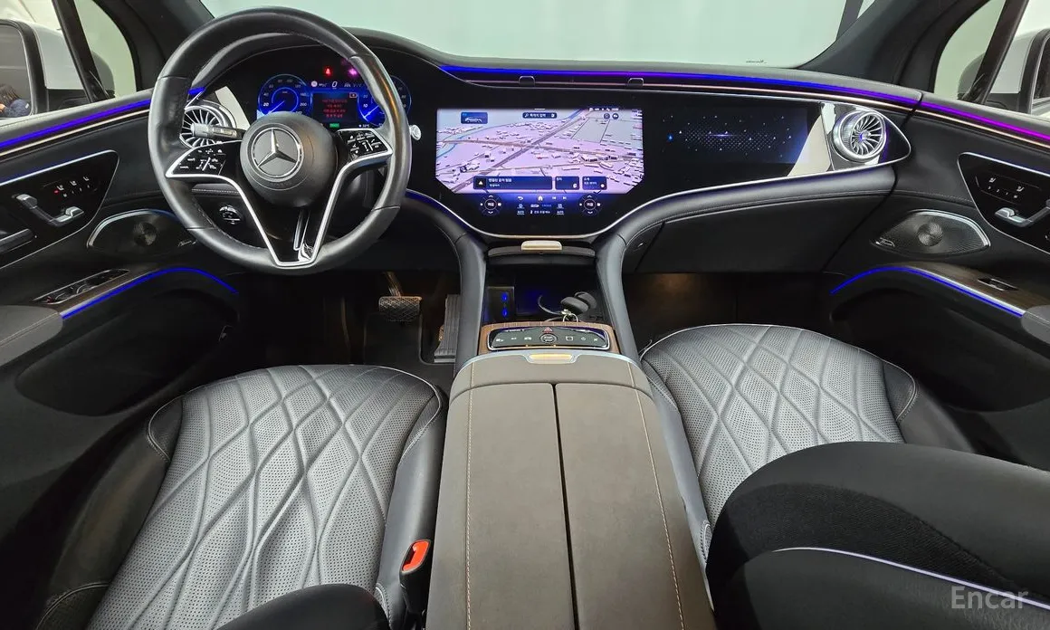 Фото 7 - Mercedes-Benz EQS