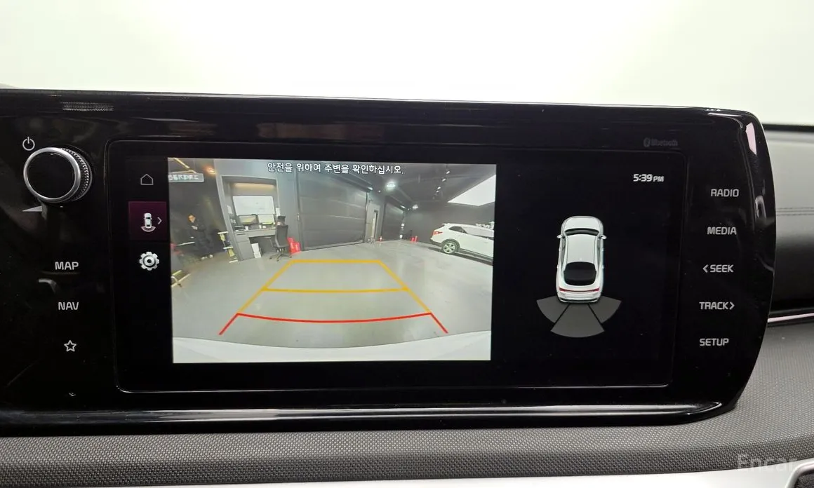 Фото 15 - Kia K5