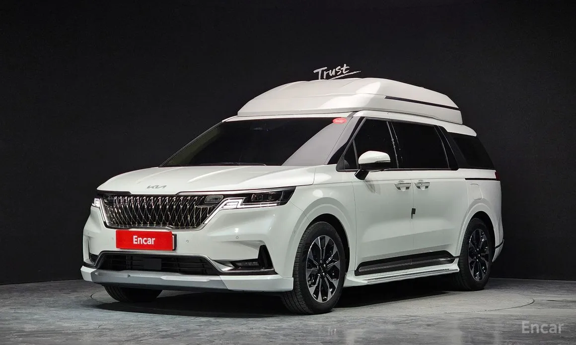 Фото 1 - Kia Carnival