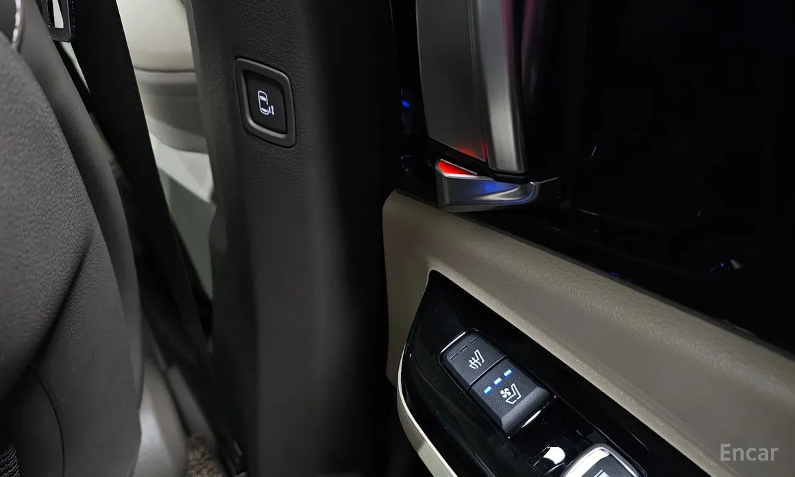 Фото 19 - Kia Carnival