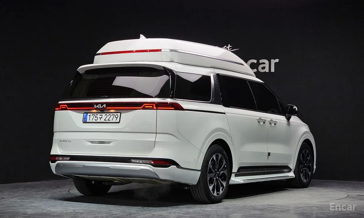 Фото 2 - Kia Carnival