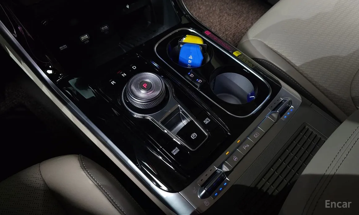 Фото 9 - Kia Carnival