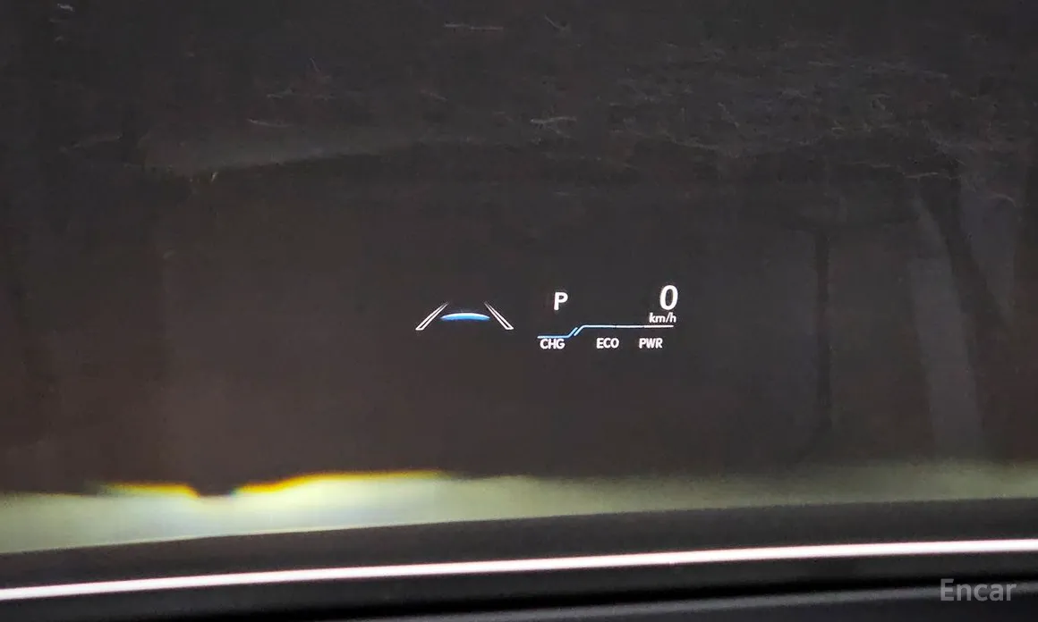 Фото 19 - Lexus ES