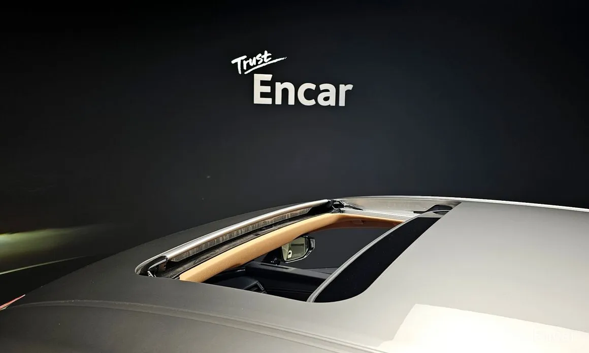 Фото 20 - Lexus ES