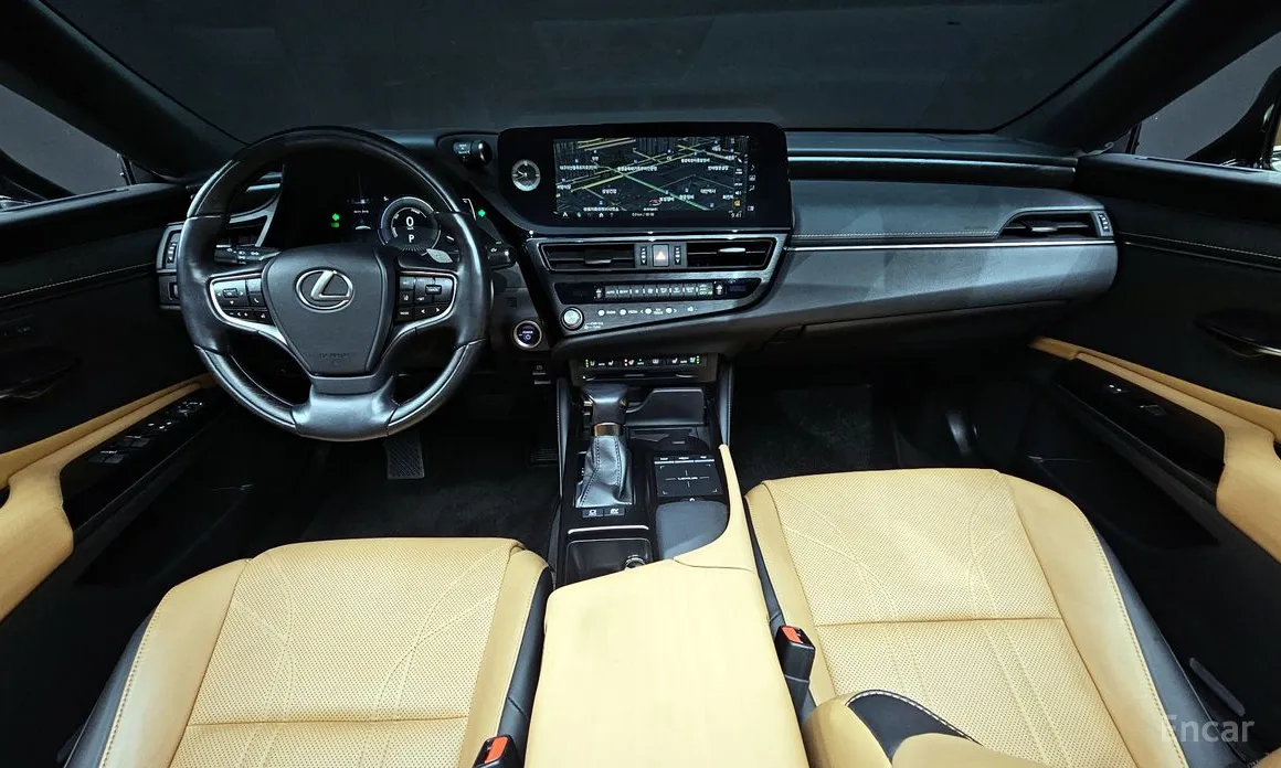 Фото 7 - Lexus ES
