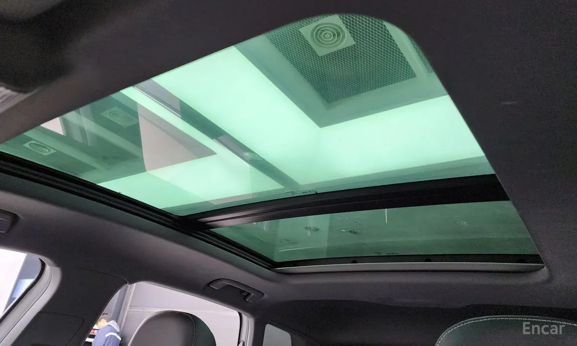 Фото 18 - Audi Q4 e-tron