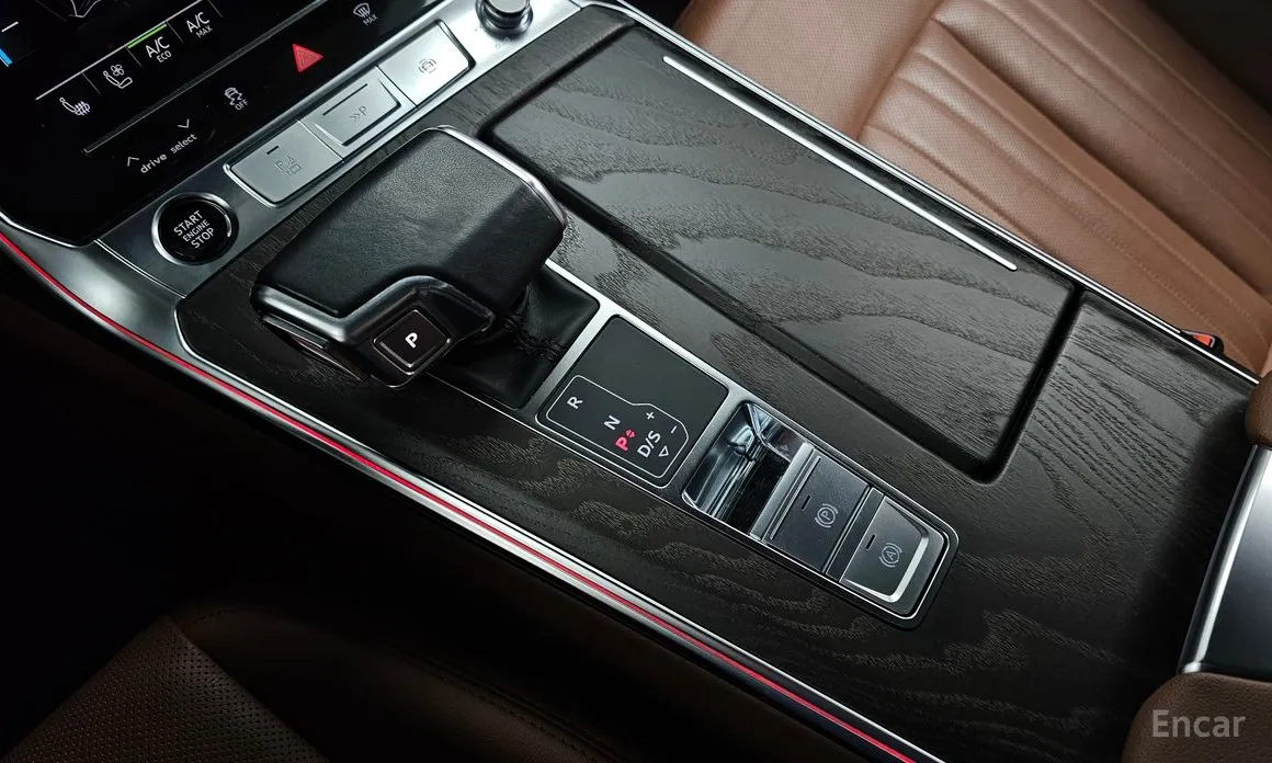 Фото 9 - Audi A6