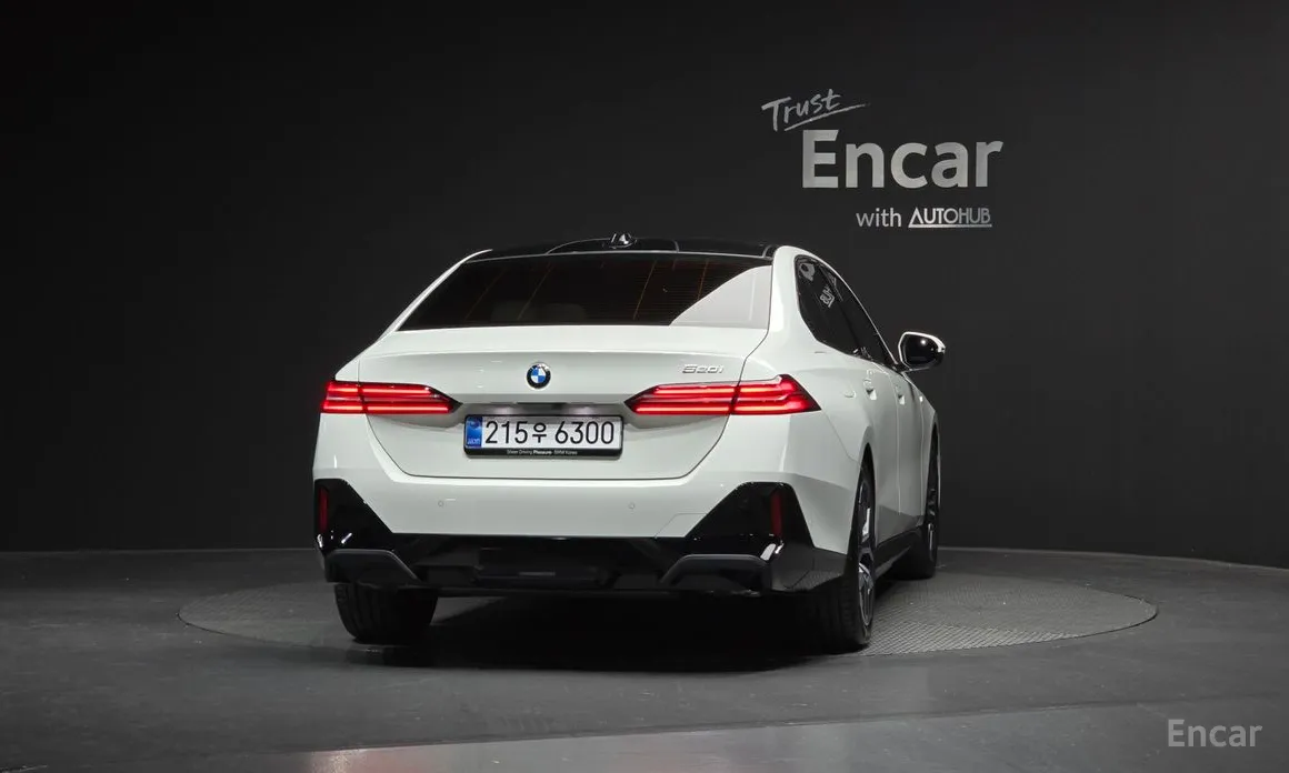 Фото 4 - BMW 5 Series