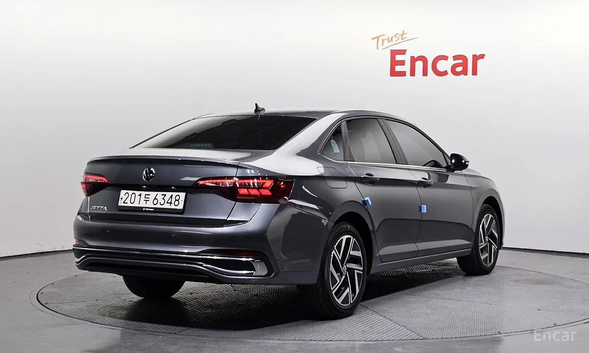 Фото 2 - Volkswagen Jetta