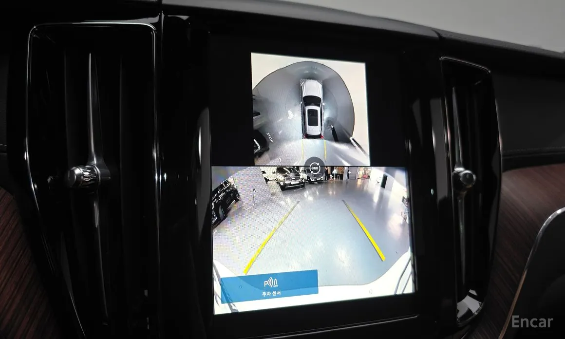 Фото 15 - Volvo XC60