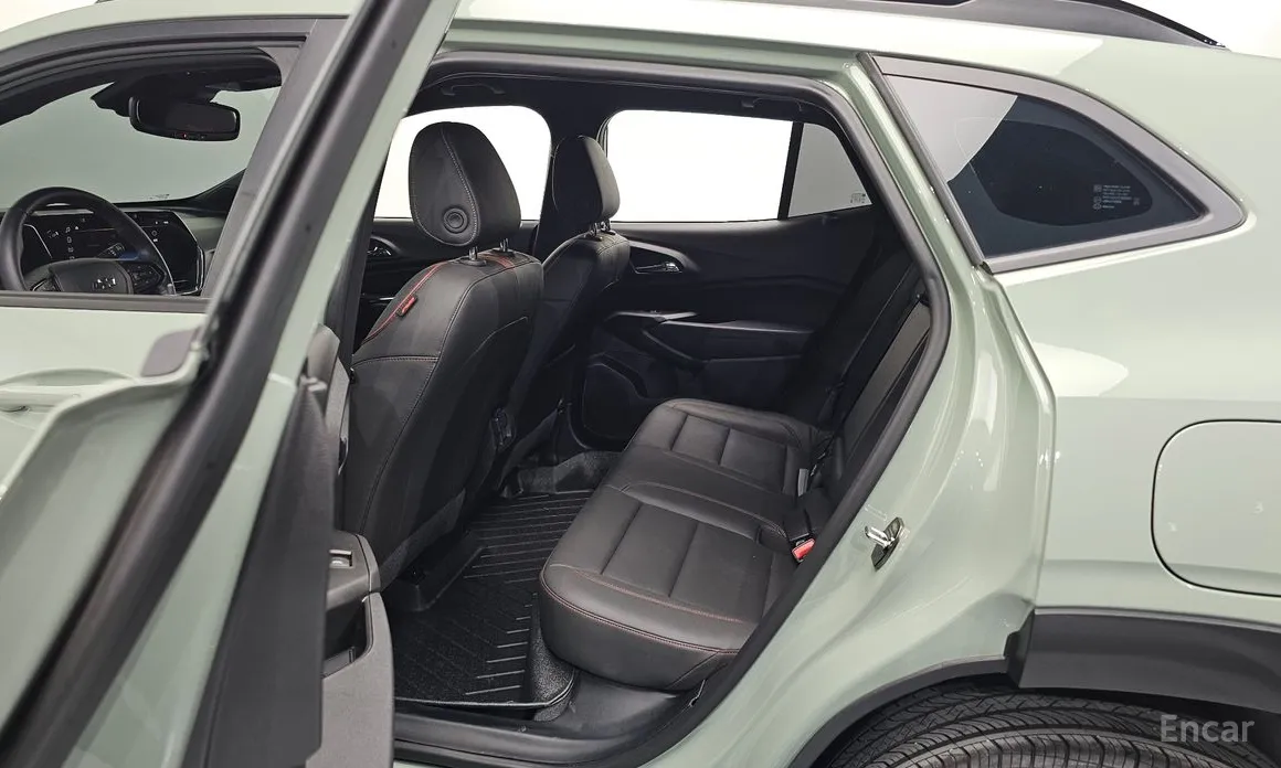 Фото 11 - Chevrolet Trax