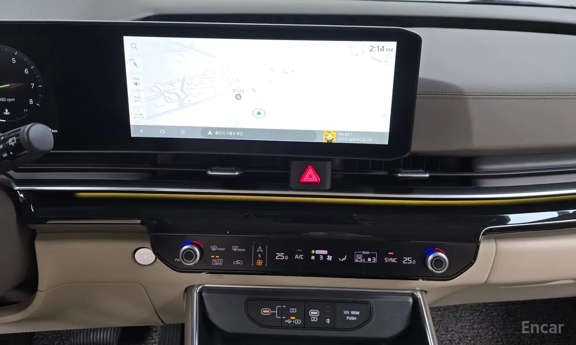 Фото 14 - Kia Carnival