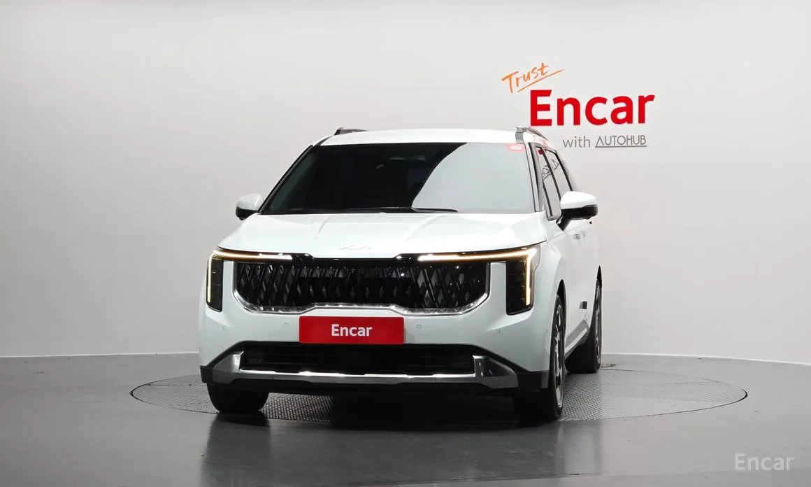 Фото 3 - Kia Carnival