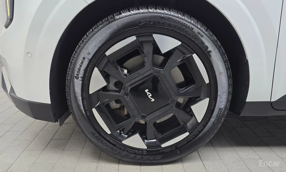 Фото 5 - Kia Carnival