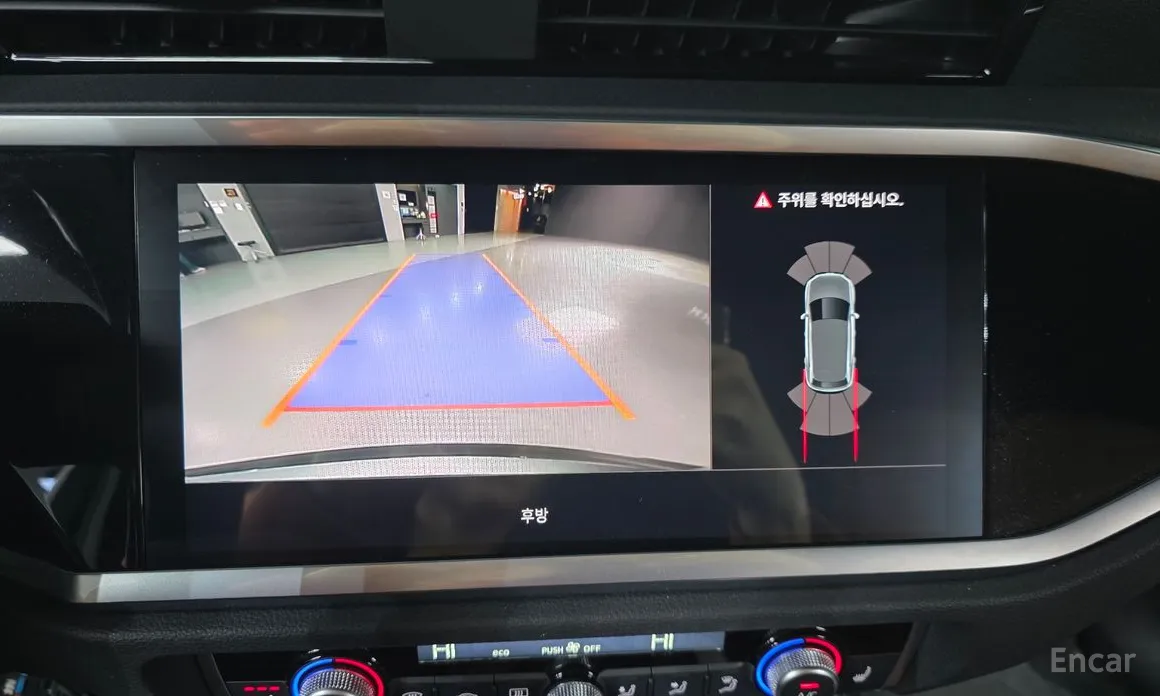 Фото 16 - Audi Q3