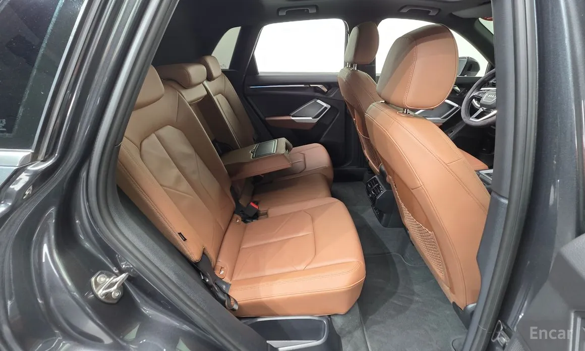 Фото 19 - Audi Q3