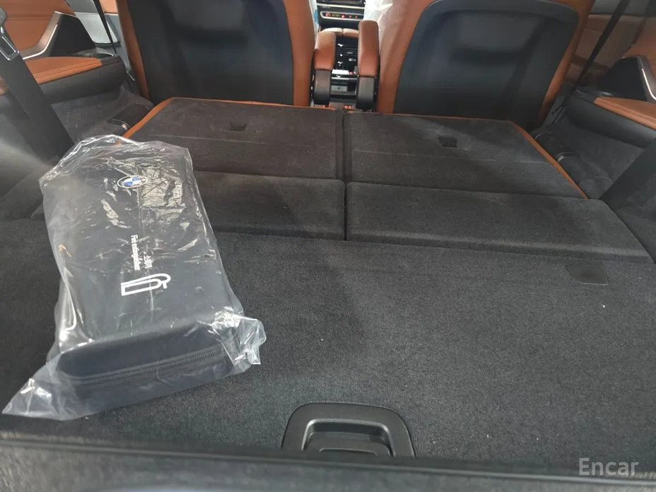 Фото 13 - BMW X7