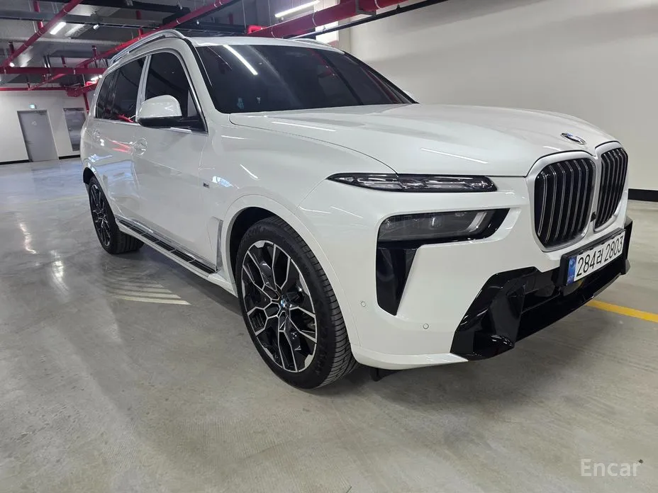 Фото 2 - BMW X7
