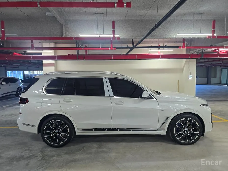 Фото 3 - BMW X7