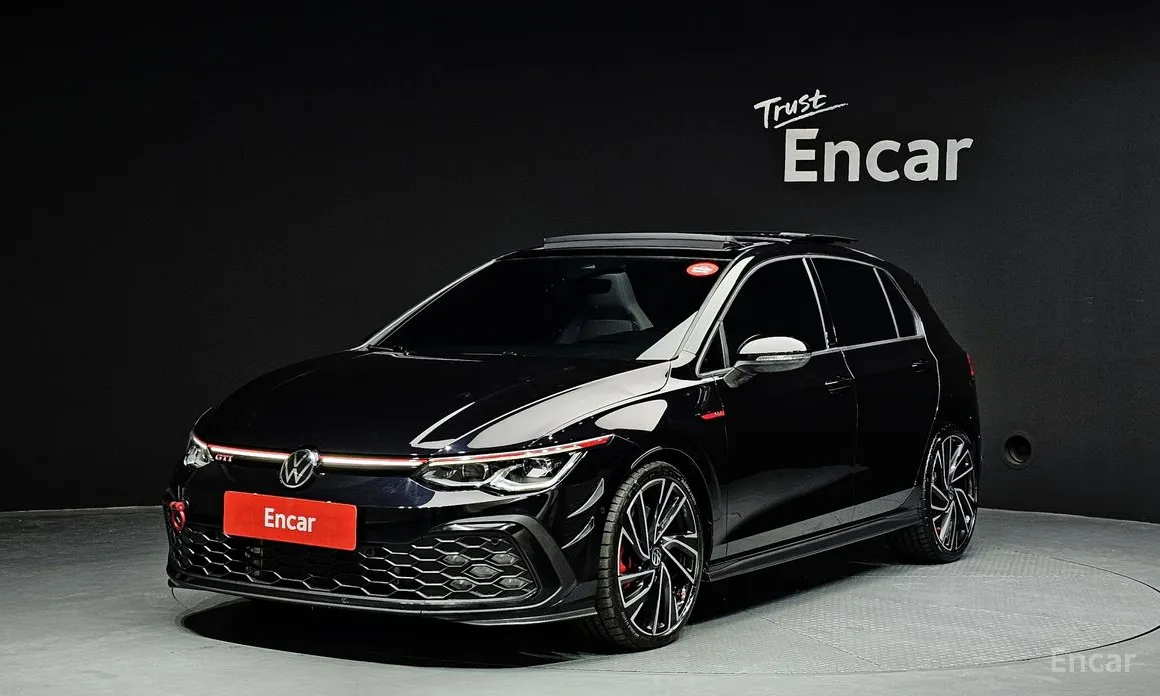 Фото 1 - Volkswagen Golf