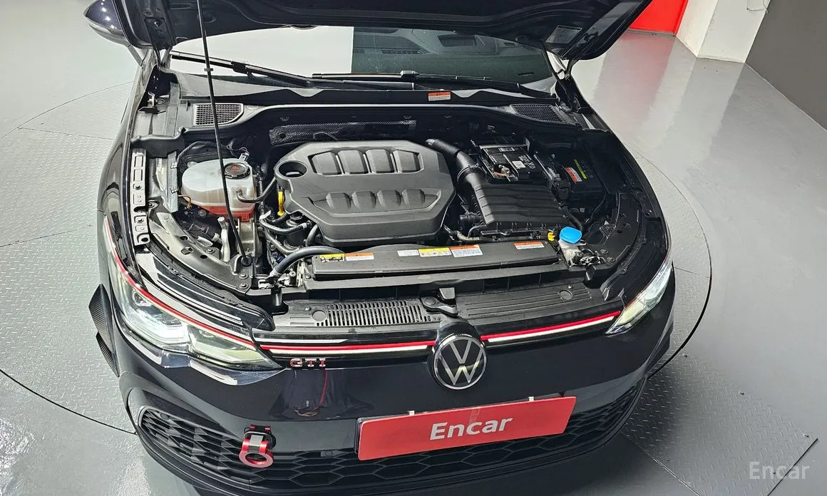 Фото 6 - Volkswagen Golf