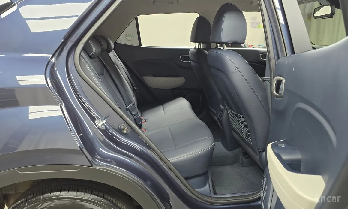 Фото 12 - Hyundai Venue