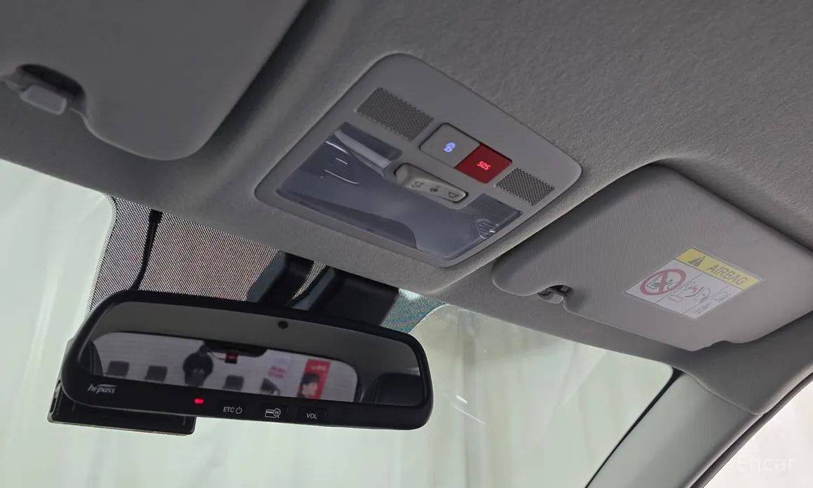 Фото 17 - Hyundai Venue