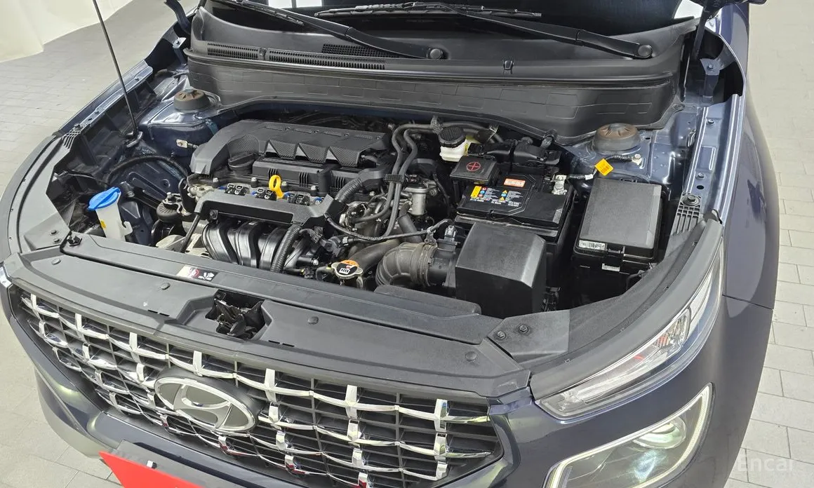 Фото 6 - Hyundai Venue