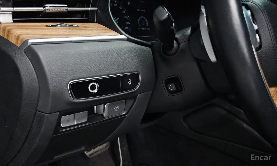 Фото 18 - Kia K9