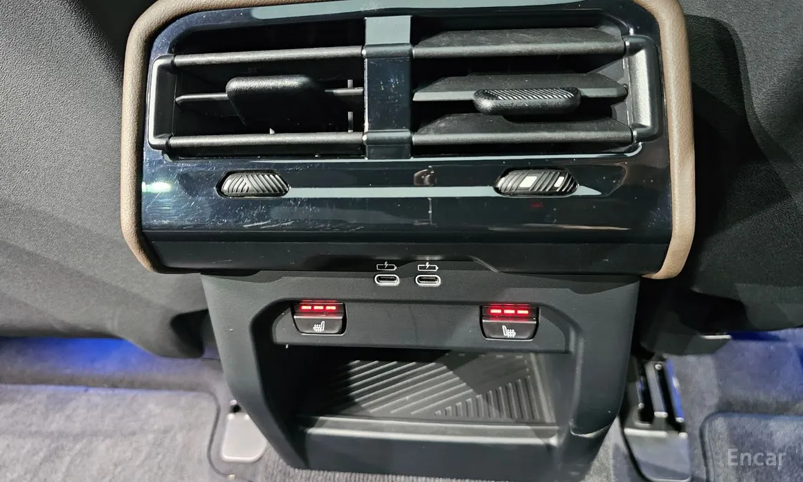 Фото 18 - BMW 5 Series